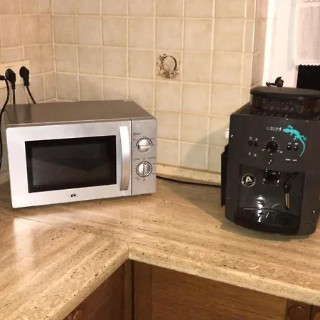 Apartment Biker's Base *